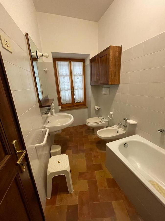 Casa Dei Lecci Apartment Foligno Exterior photo