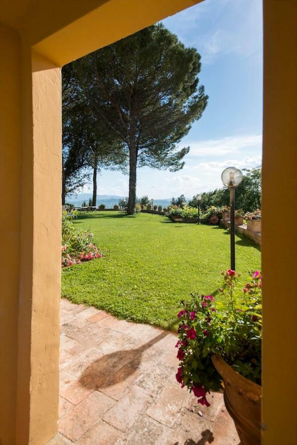 Casa Dei Lecci Apartment Foligno Exterior photo